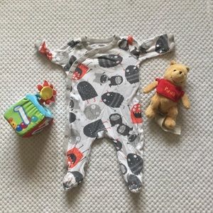 BABY GAP Monster FOOTSIE Size 0/3 Month NWOT